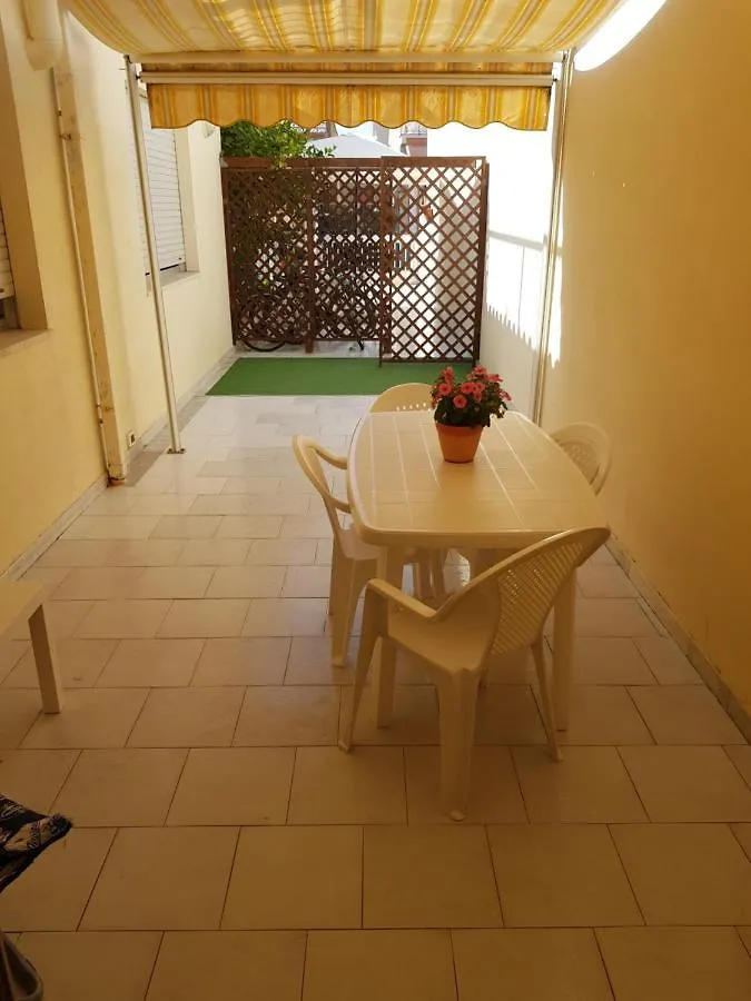 Nadia Διαμέρισμα Scoglitti