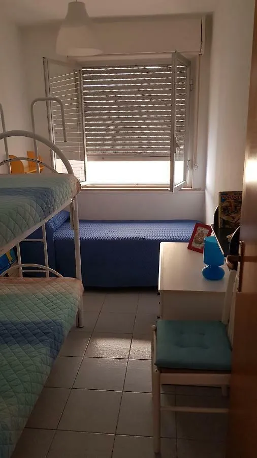 Nadia Διαμέρισμα Scoglitti 0*,